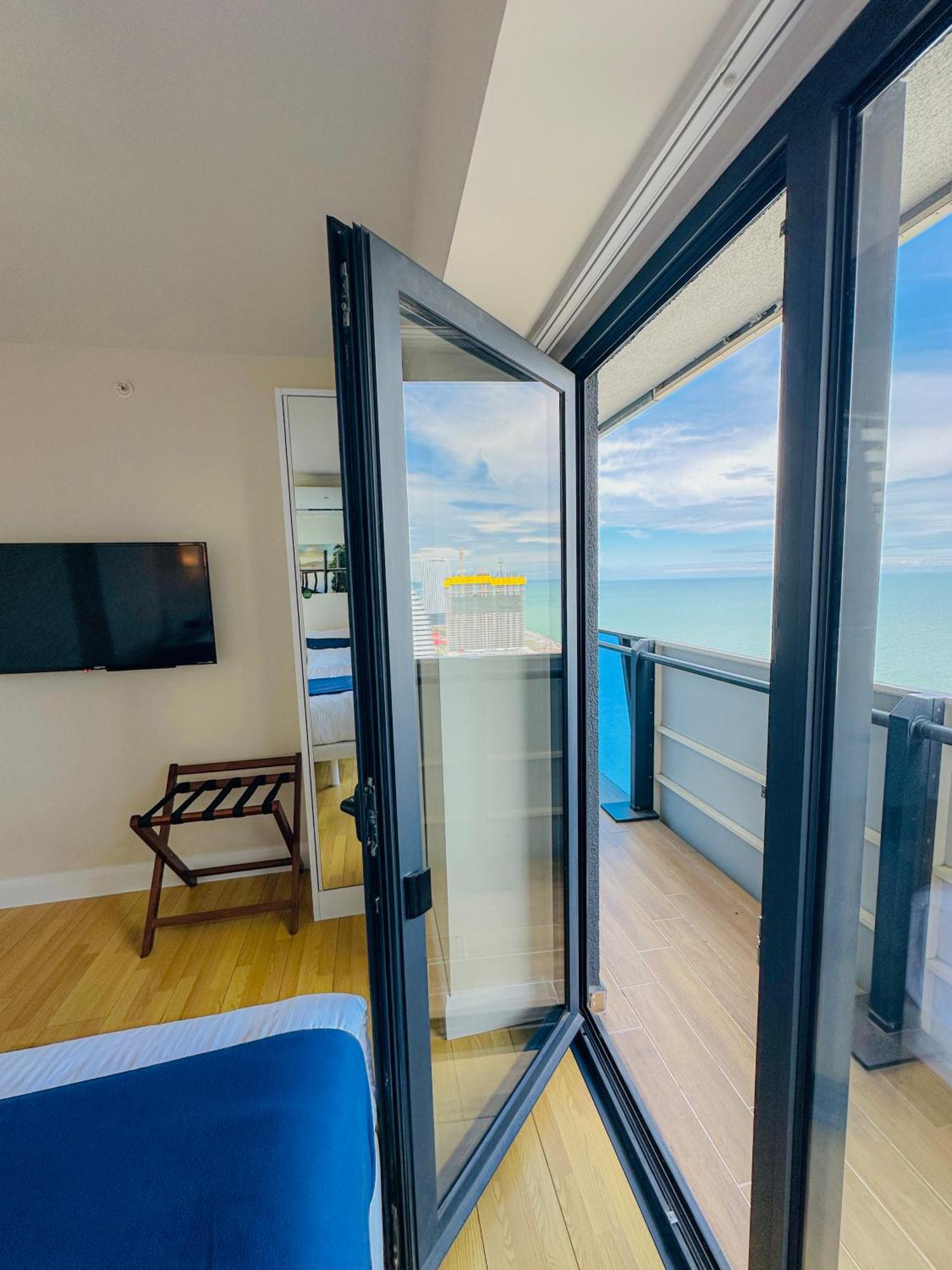 באטומי Seaside Vip Hotel מראה חיצוני תמונה