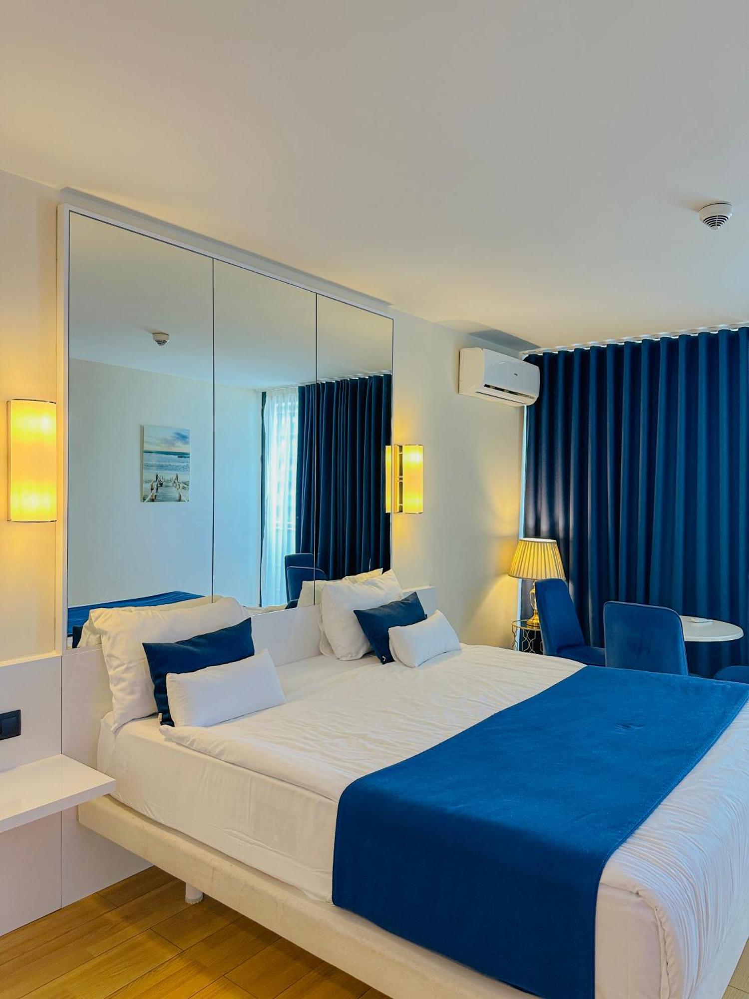 באטומי Seaside Vip Hotel מראה חיצוני תמונה