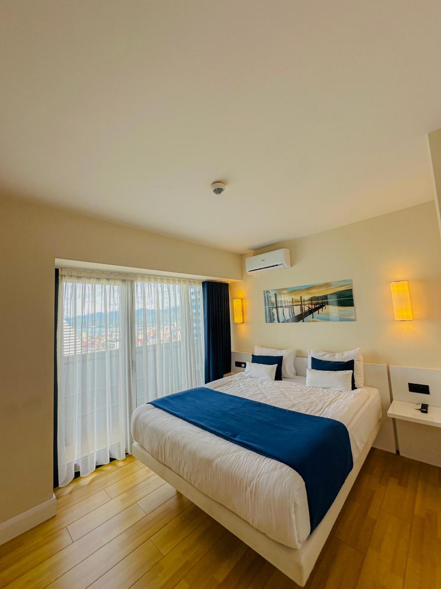 באטומי Seaside Vip Hotel מראה חיצוני תמונה