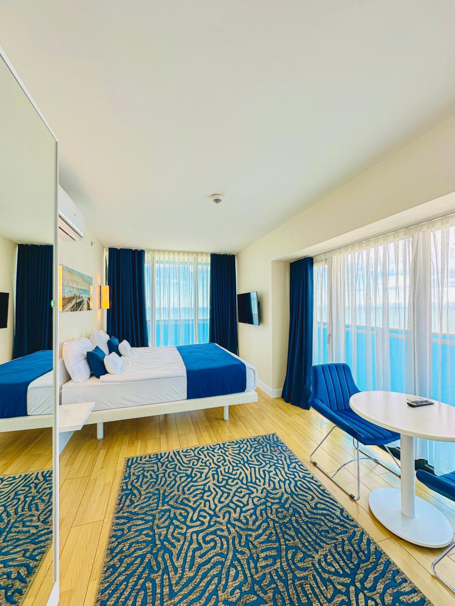 באטומי Seaside Vip Hotel מראה חיצוני תמונה