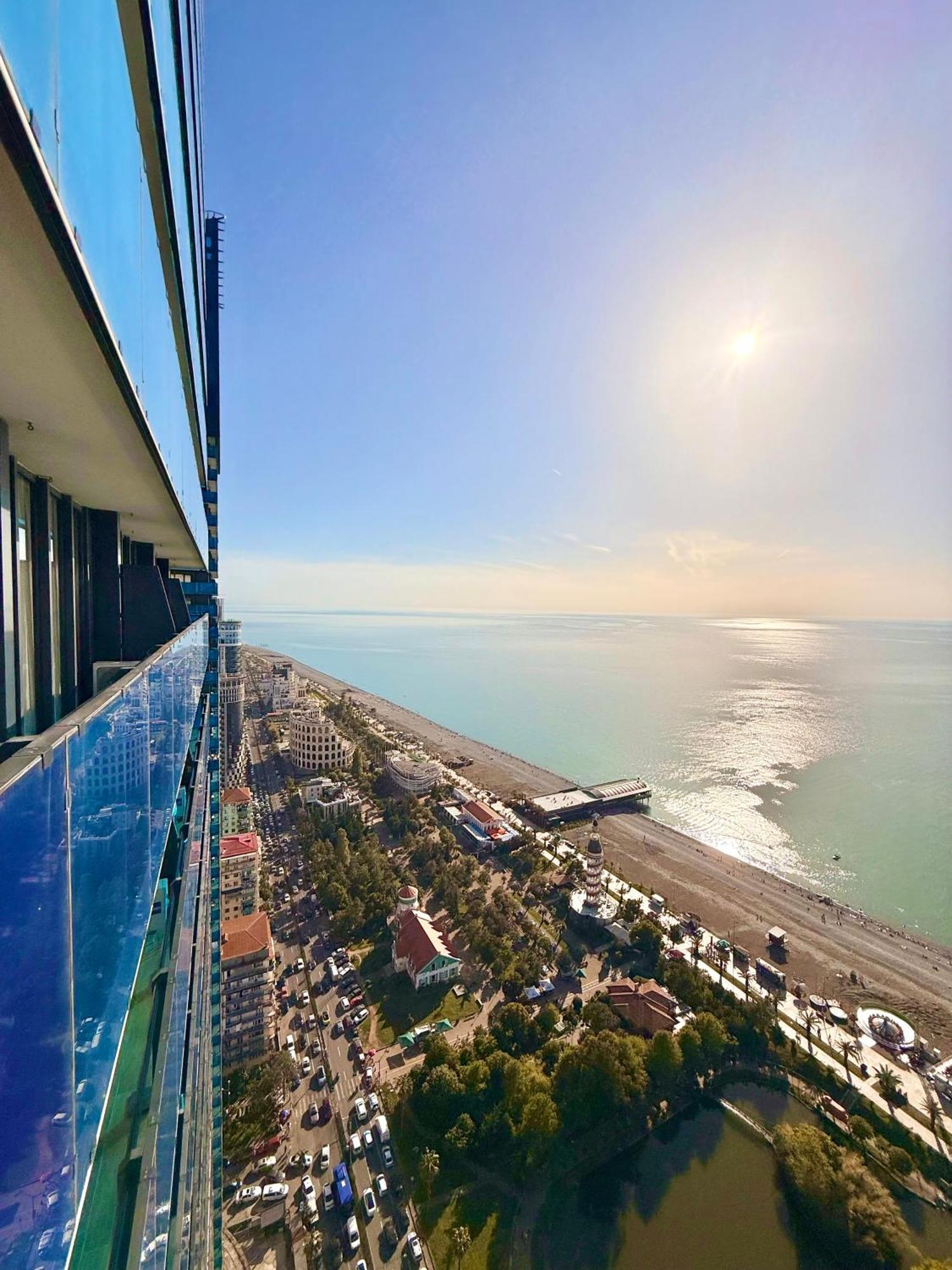 באטומי Seaside Vip Hotel מראה חיצוני תמונה