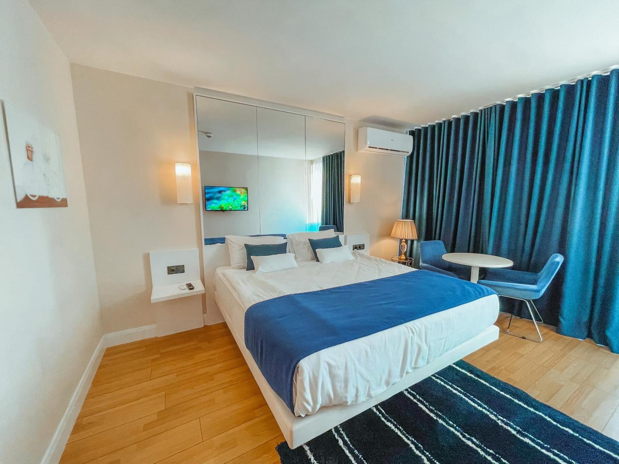 באטומי Seaside Vip Hotel מראה חיצוני תמונה